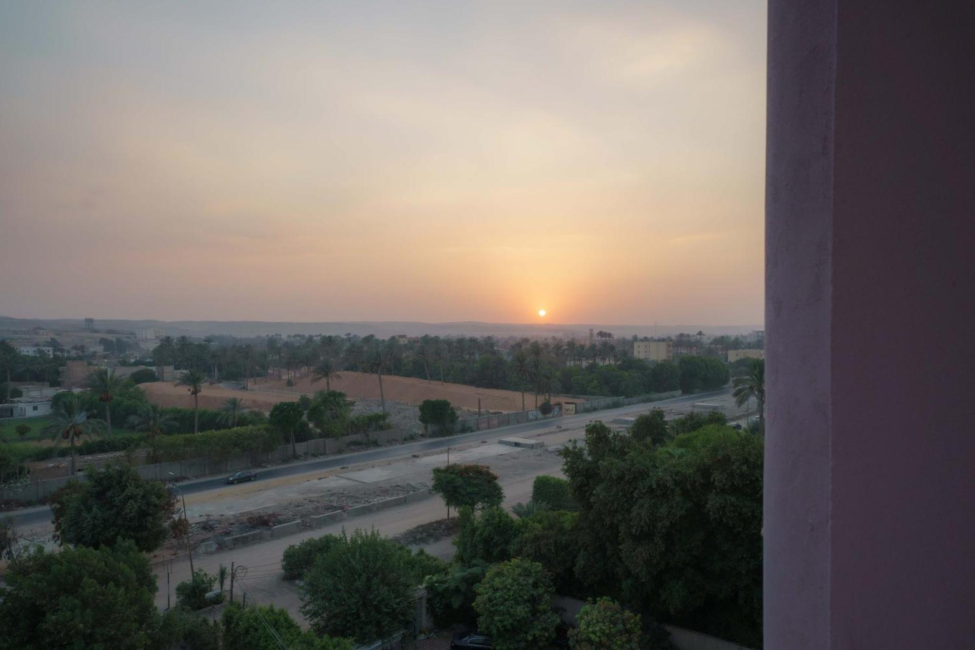 Pyramids Sunshine View Ξενοδοχείο Kafret el-Gabal Εξωτερικό φωτογραφία